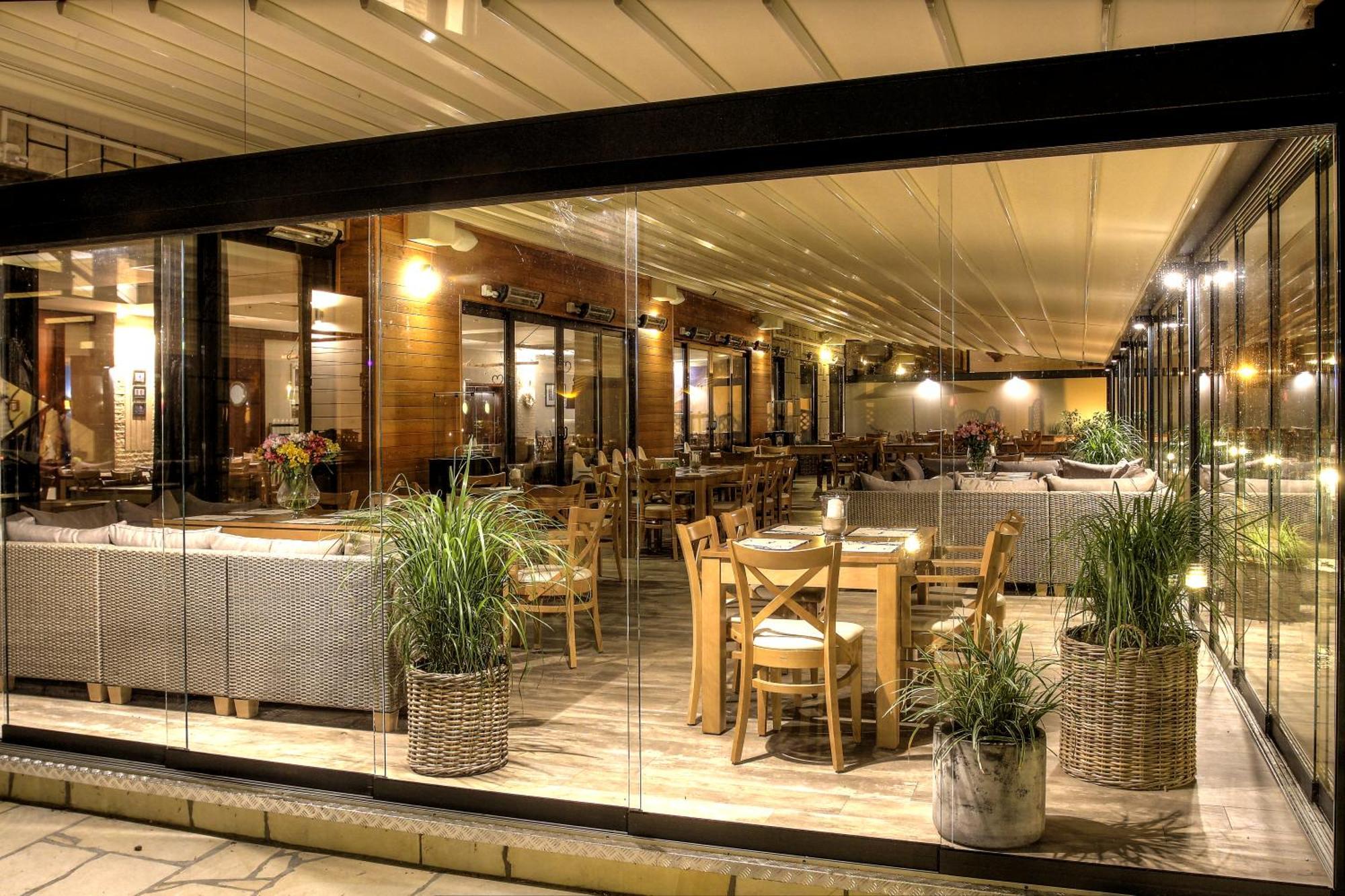 Columbus Hotel Rowy  Exterior photo